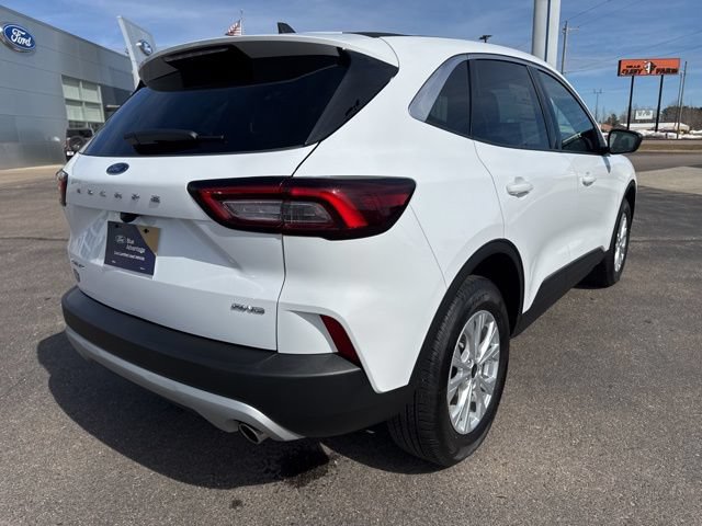 Certified 2024 Ford Escape Active AWD/4WD image 9