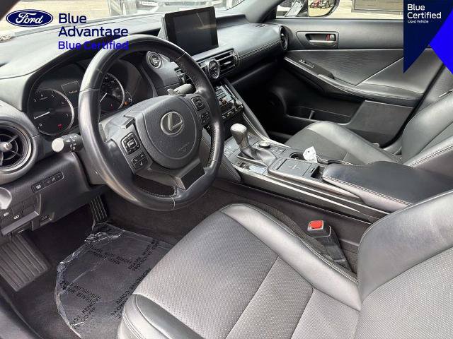 Used 2023 Lexus IS 300 w/ Premium Package RWD image 15