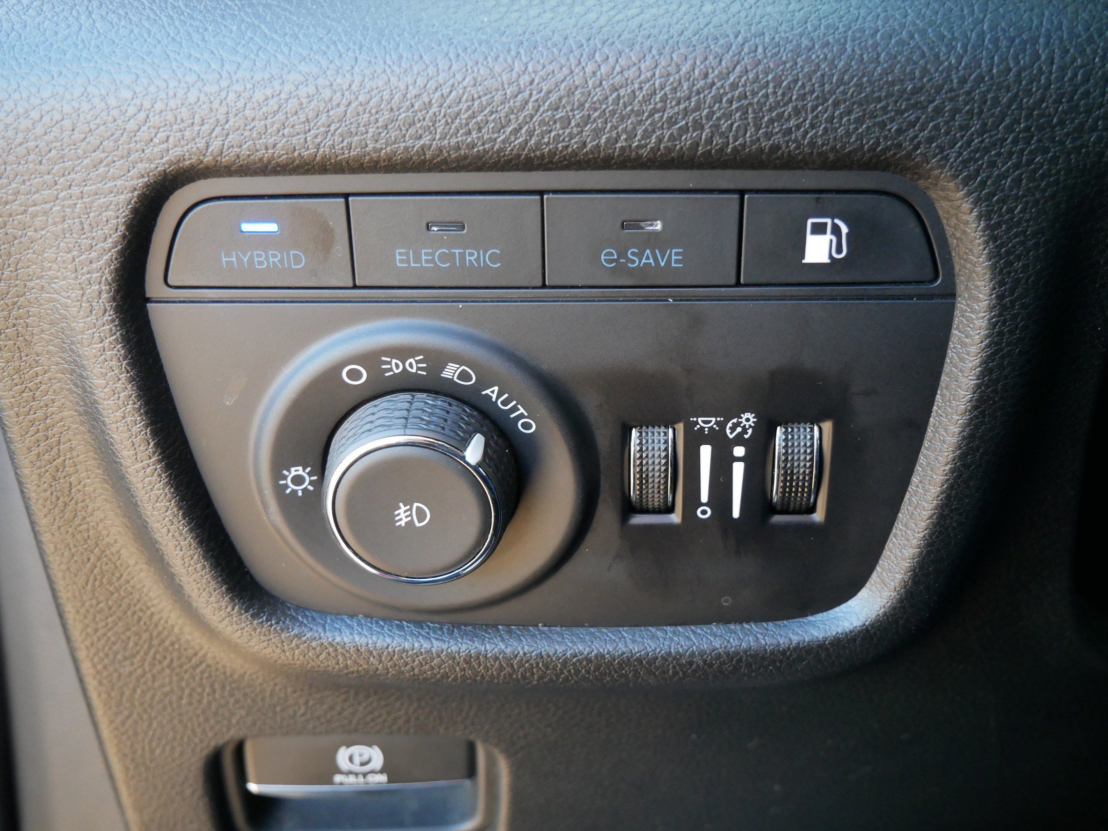 Used 2024 Jeep Grand Cherokee Limited 4xe image 26