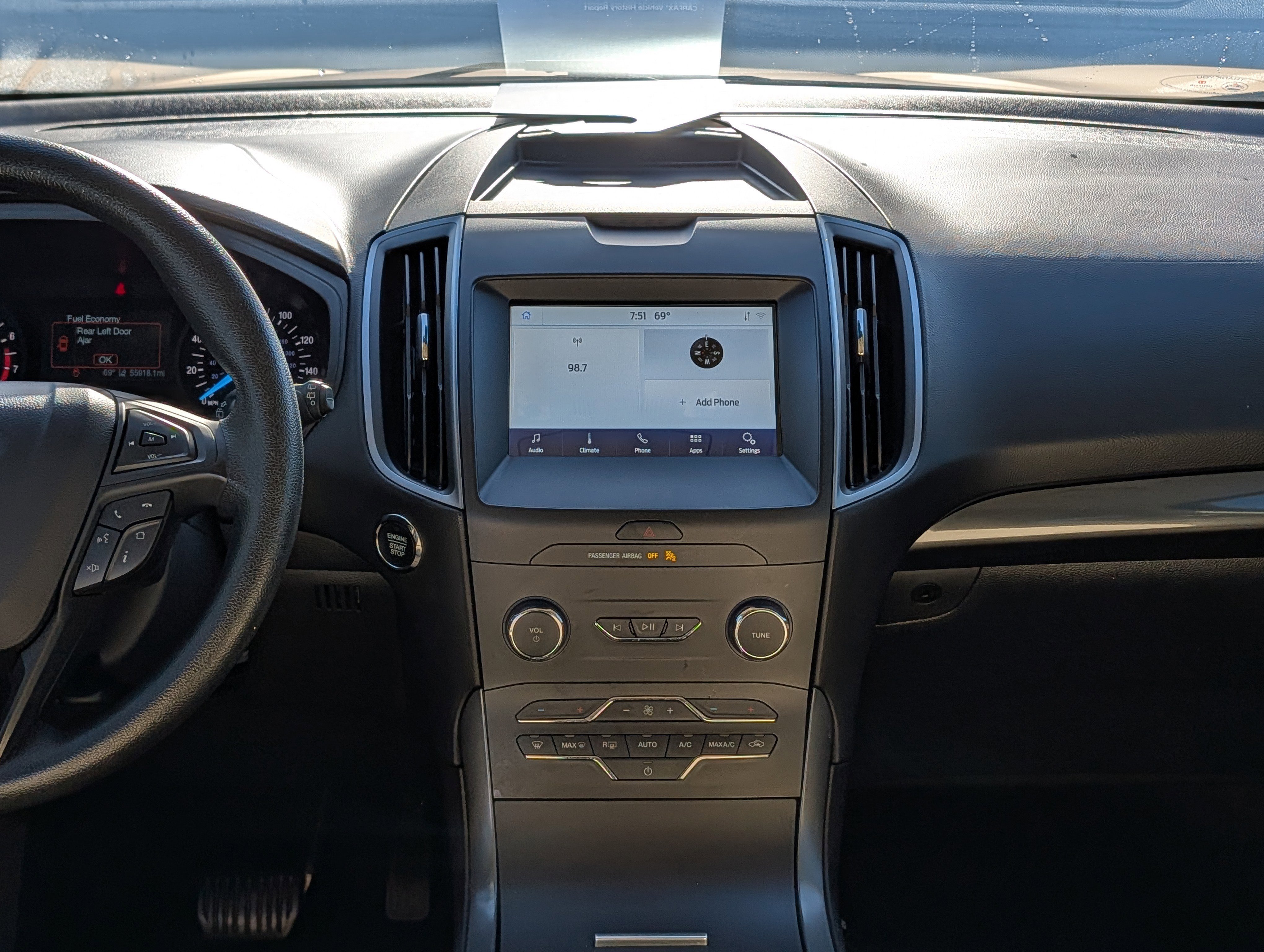 Certified 2020 Ford Edge SE image 18