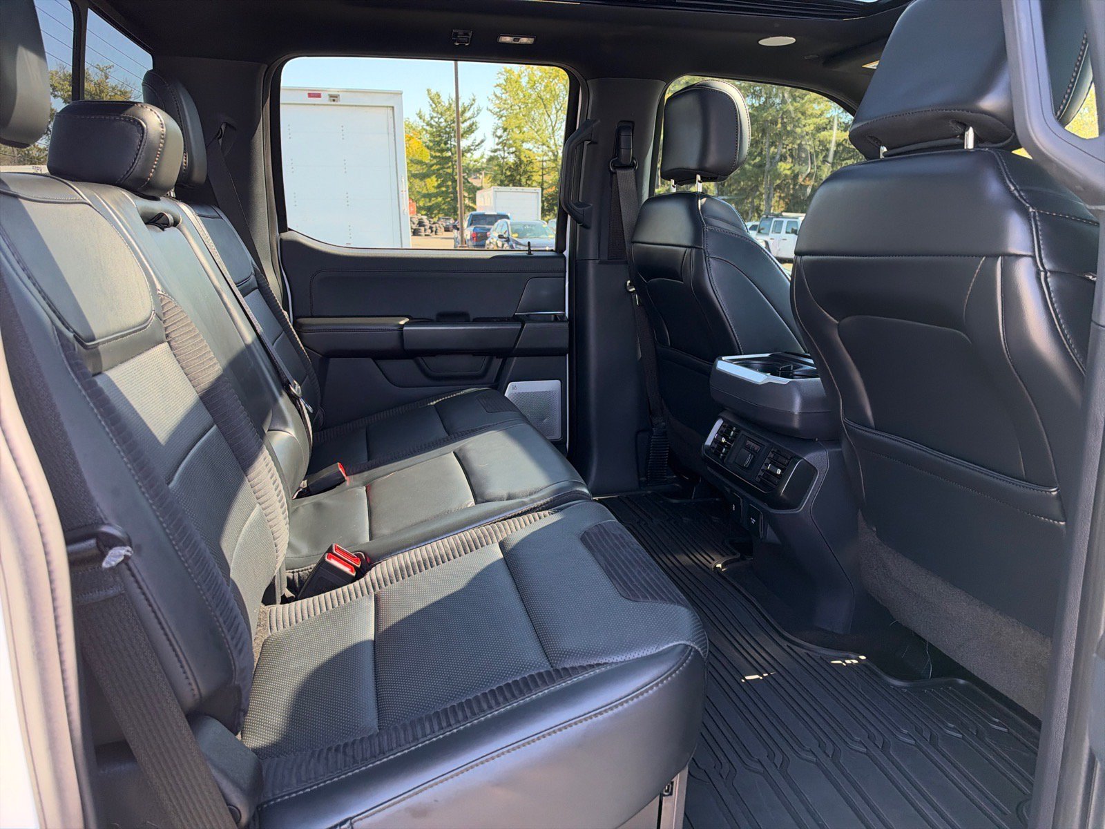 Certified 2023 Ford F150 Raptor w/ Raptor 37 Performance Package AWD/4WD image 19