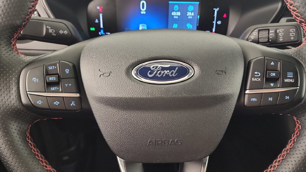 Certified 2024 Ford Escape ST-Line w/ Tech Pack #1 AWD/4WD image 13