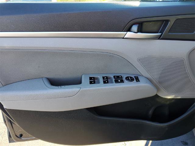 Used 2020 Hyundai Elantra SEL image 15
