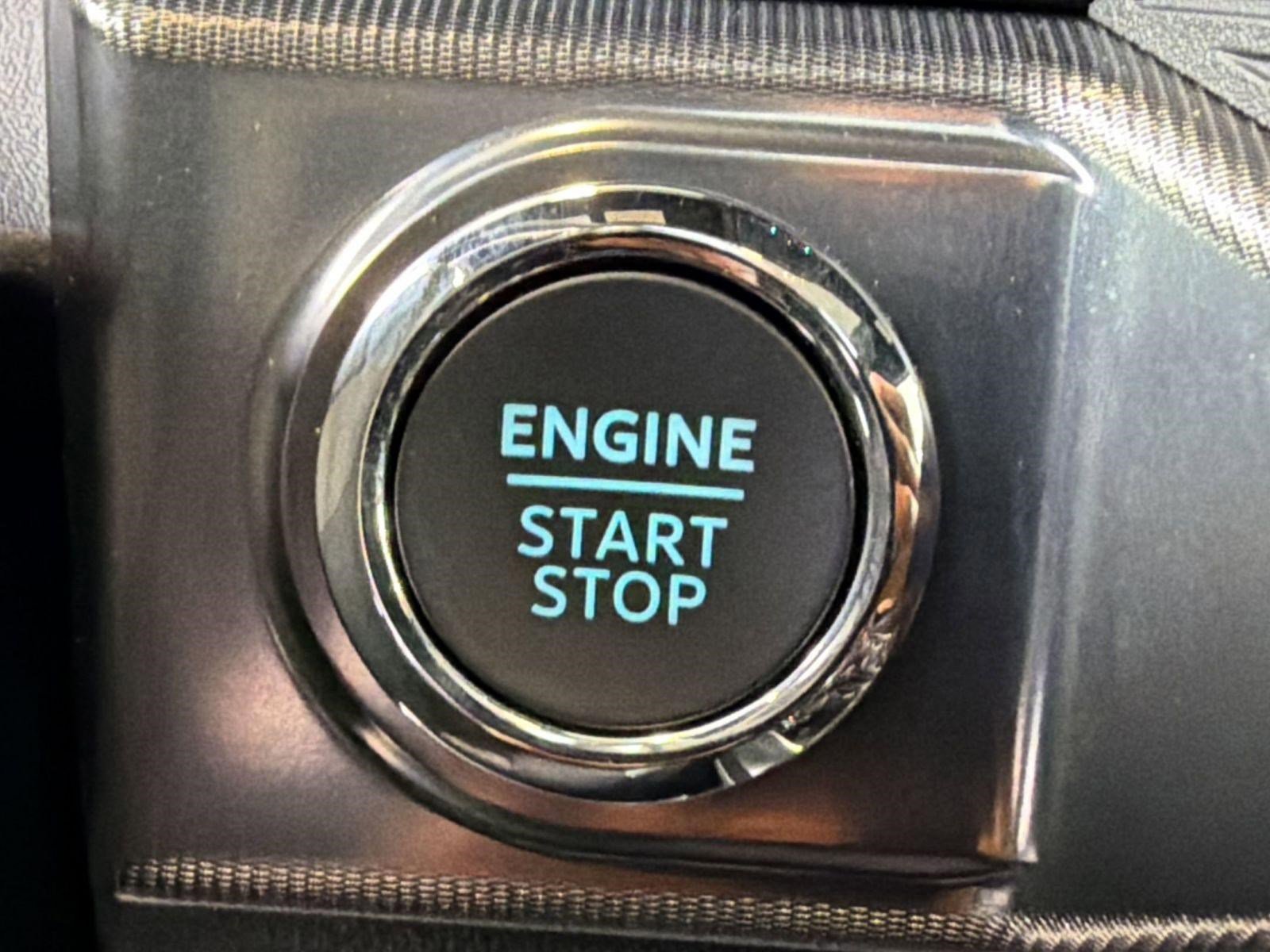 Certified 2025 Ford F150 Raptor image 26