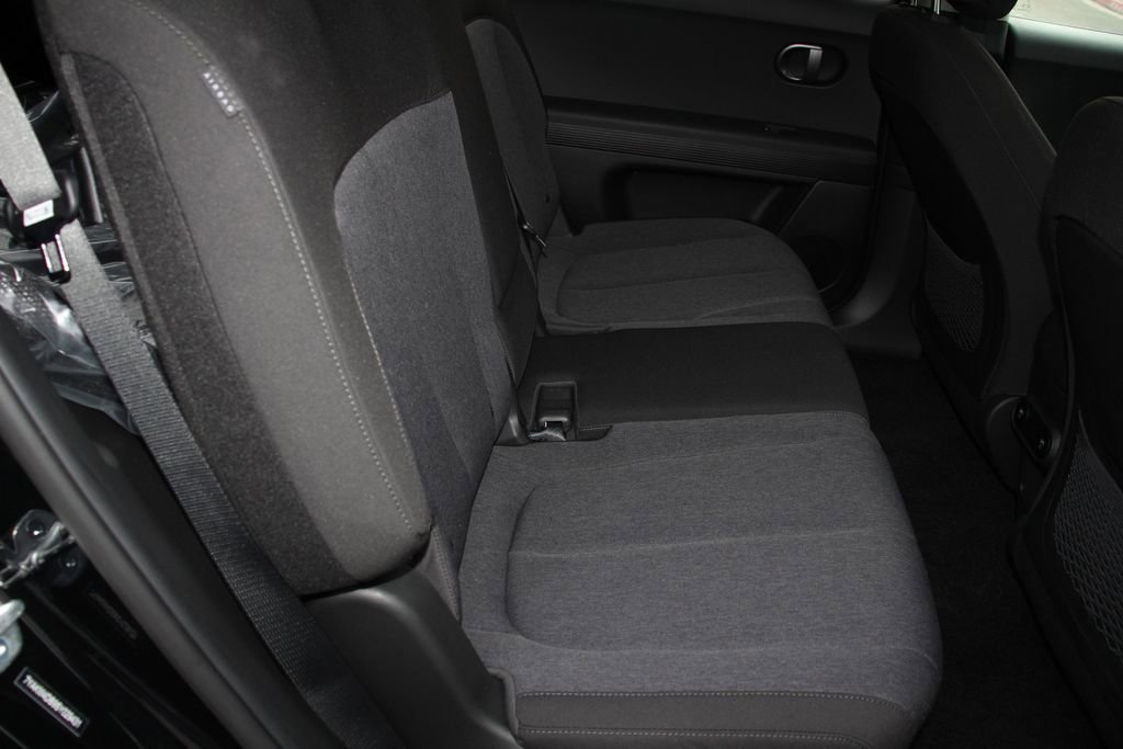 Used 2025 Hyundai Ioniq 5 SE image 26