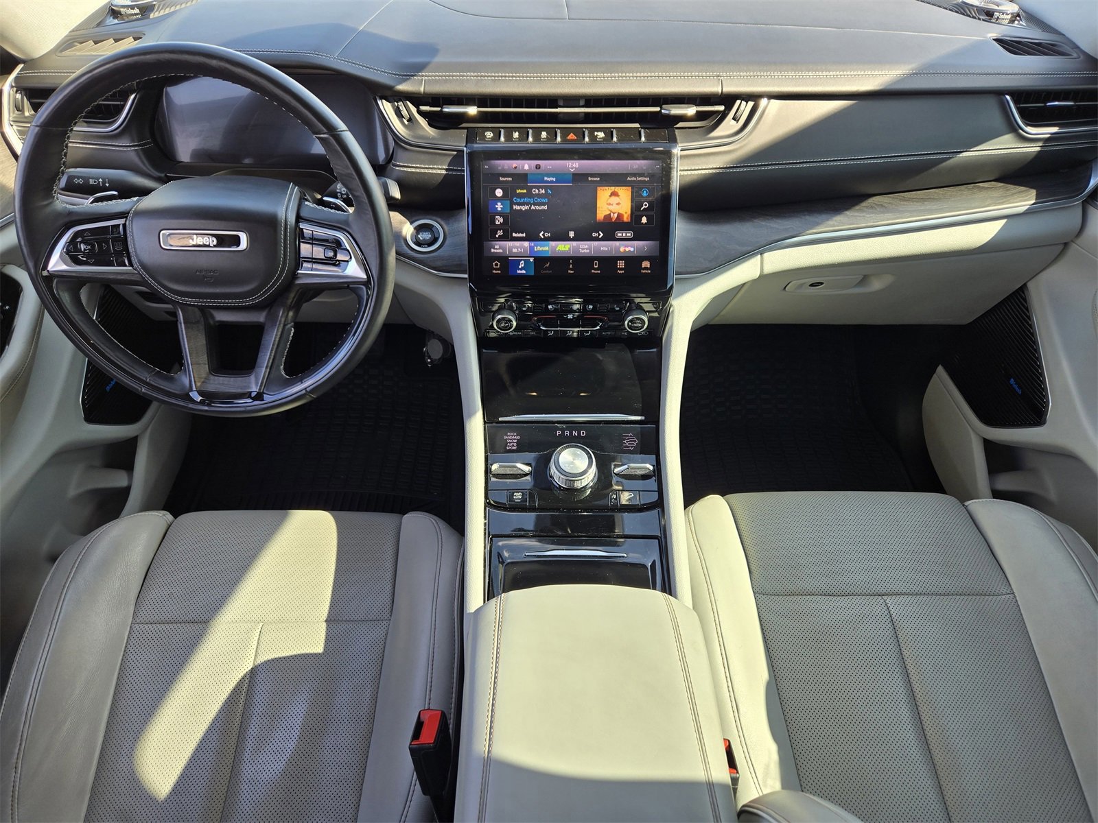 Used 2022 Jeep Grand Cherokee L Overland w/ Advanced Protech Group III image 24