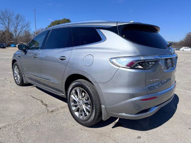 Used 2023 Buick Enclave Avenir w/ Avenir Technology Package image 4