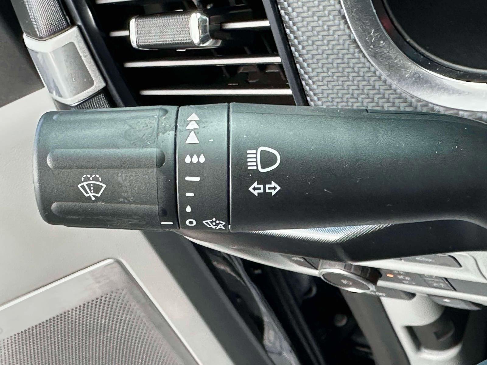 Certified 2022 Ford F150 Limited image 24