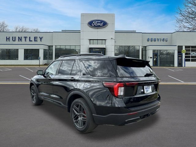 Certified 2025 Ford Explorer ST-Line w/ Premium Package AWD/4WD image 5