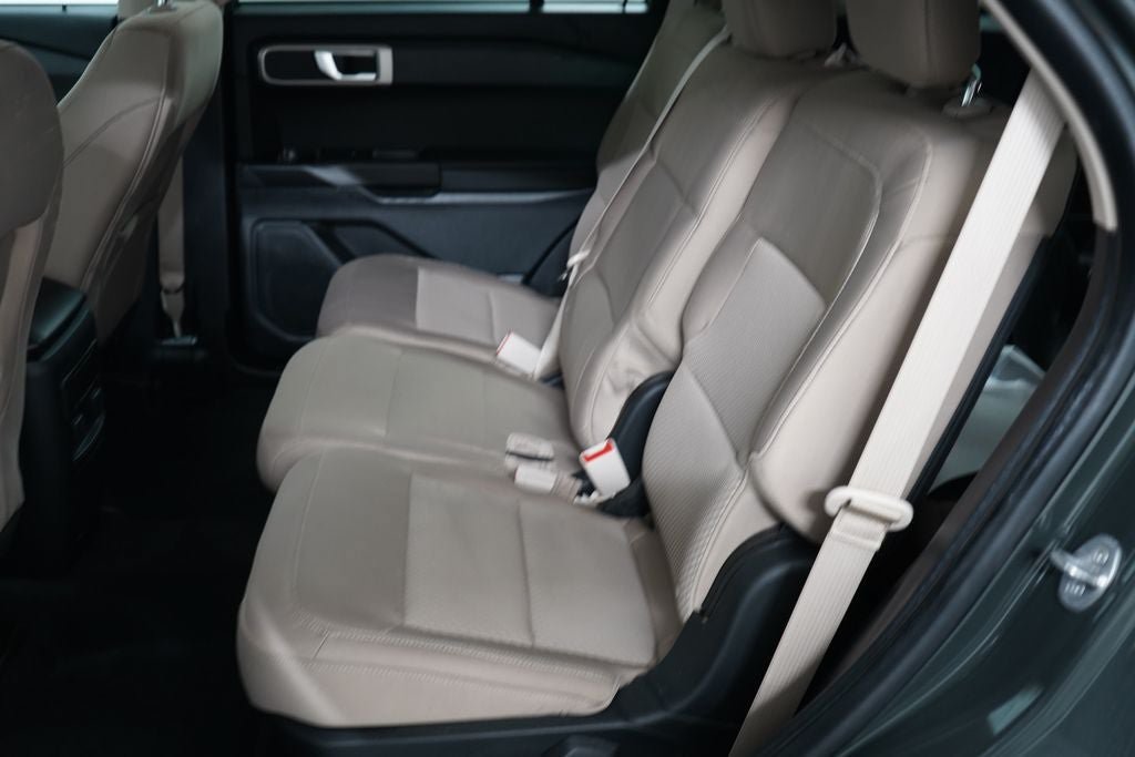 Certified 2022 Ford Explorer 4WD image 21