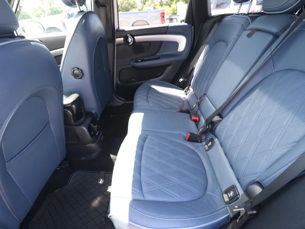 Used 2024 MINI Cooper Countryman S w/ Signature Upholstery Package FWD image 15
