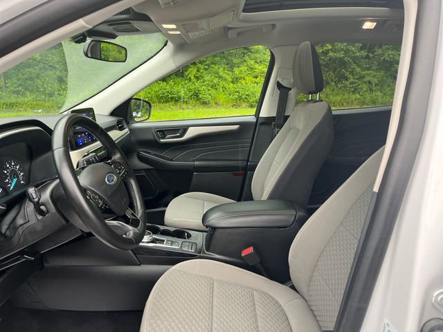 Certified 2022 Ford Escape SE w/ Convenience Package image 11
