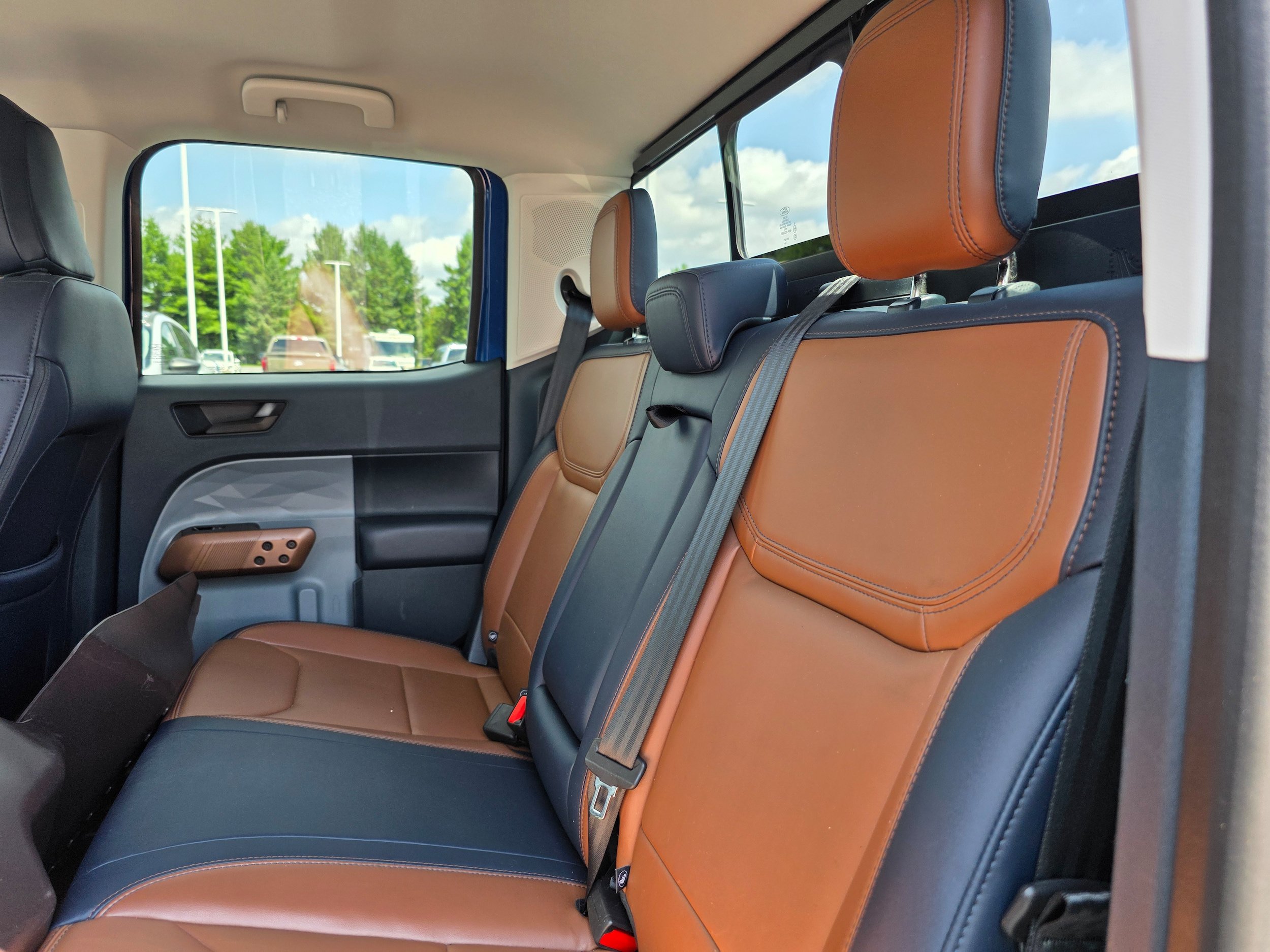 Certified 2023 Ford Maverick Lariat w/ Lariat Luxury Package FWD image 11