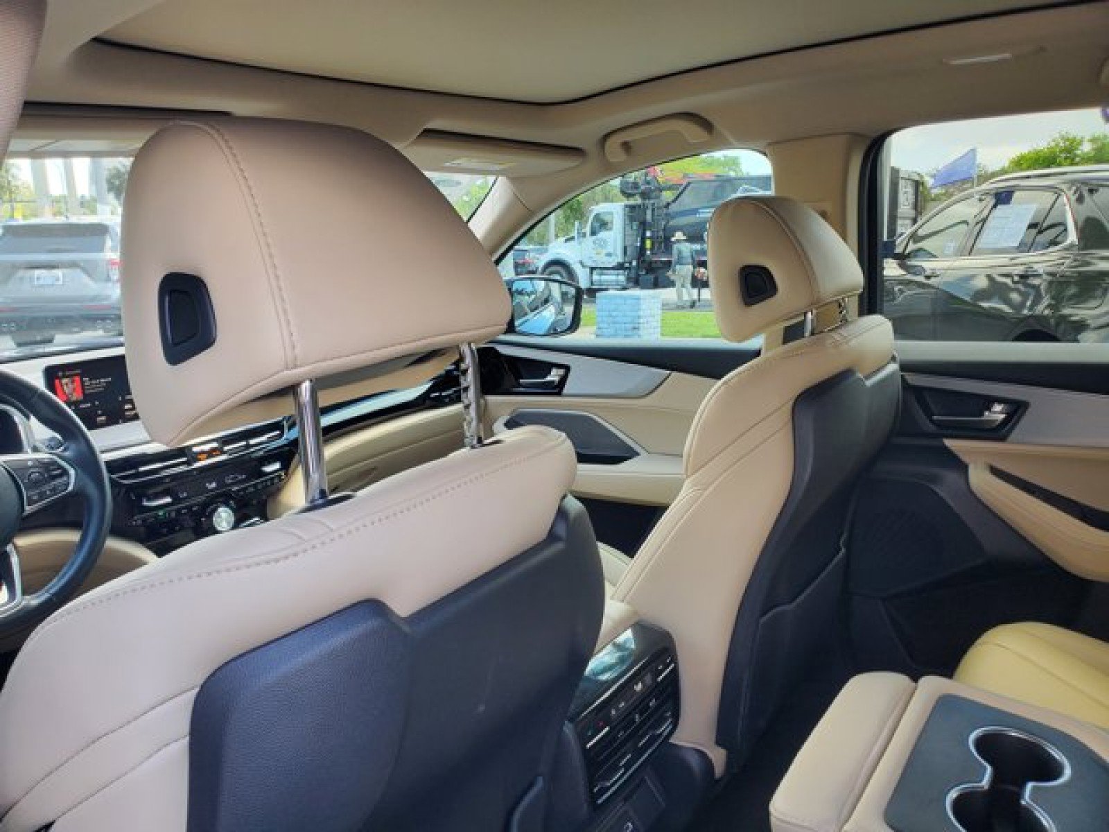 Used 2023 Acura MDX SH-AWD image 31