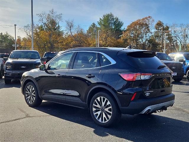 Certified 2020 Ford Escape Titanium image 2