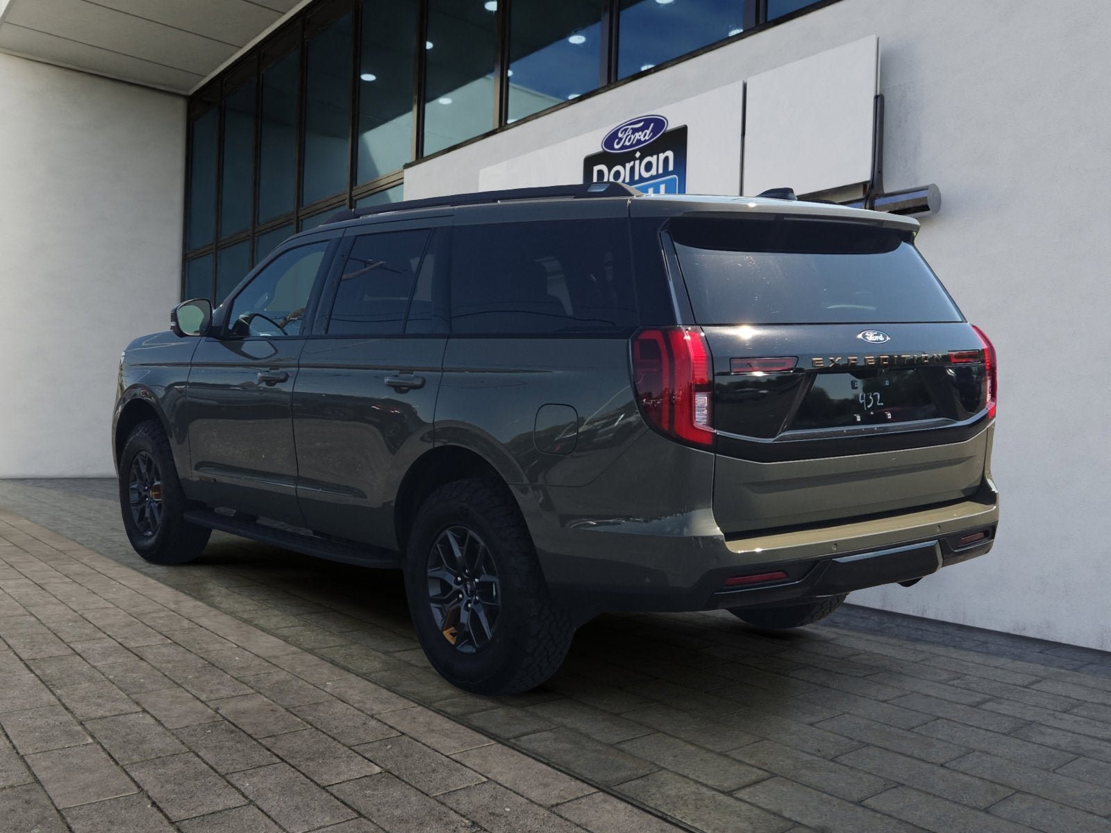Certified 2025 Ford Expedition Tremor AWD/4WD image 5