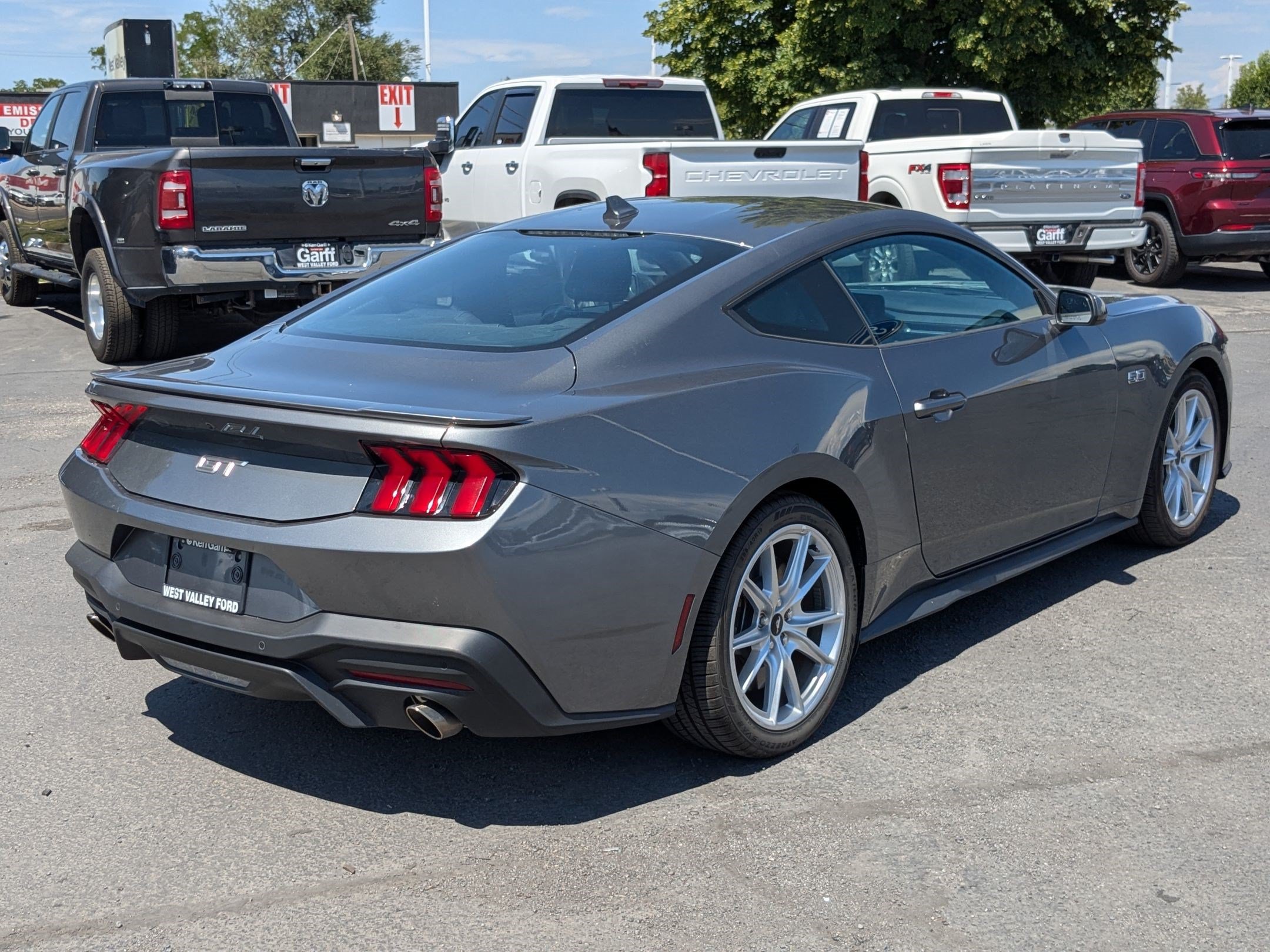 Certified 2025 Ford Mustang GT Premium RWD image 3