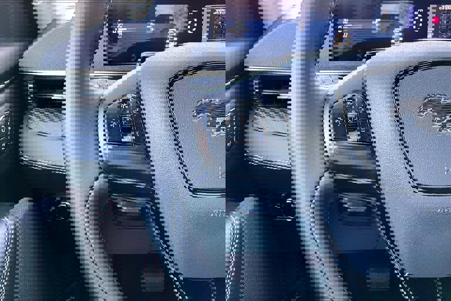 Certified 2025 Ford Mustang Mach-E Select w/ Comfort Package Lite image 31