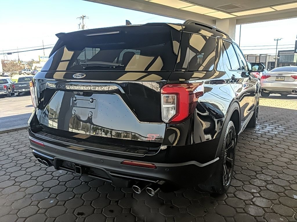 Certified 2023 Ford Explorer ST w/ Equipment Group 401A image 6