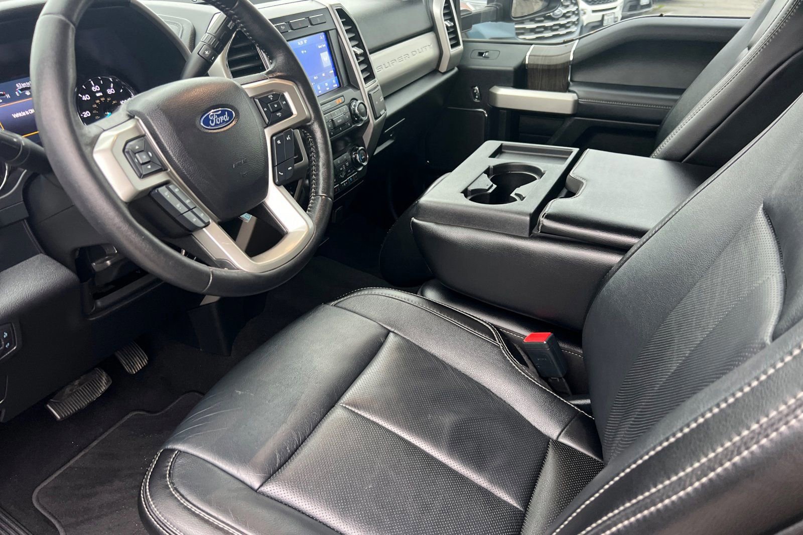 Certified 2020 Ford F350 Lariat image 11