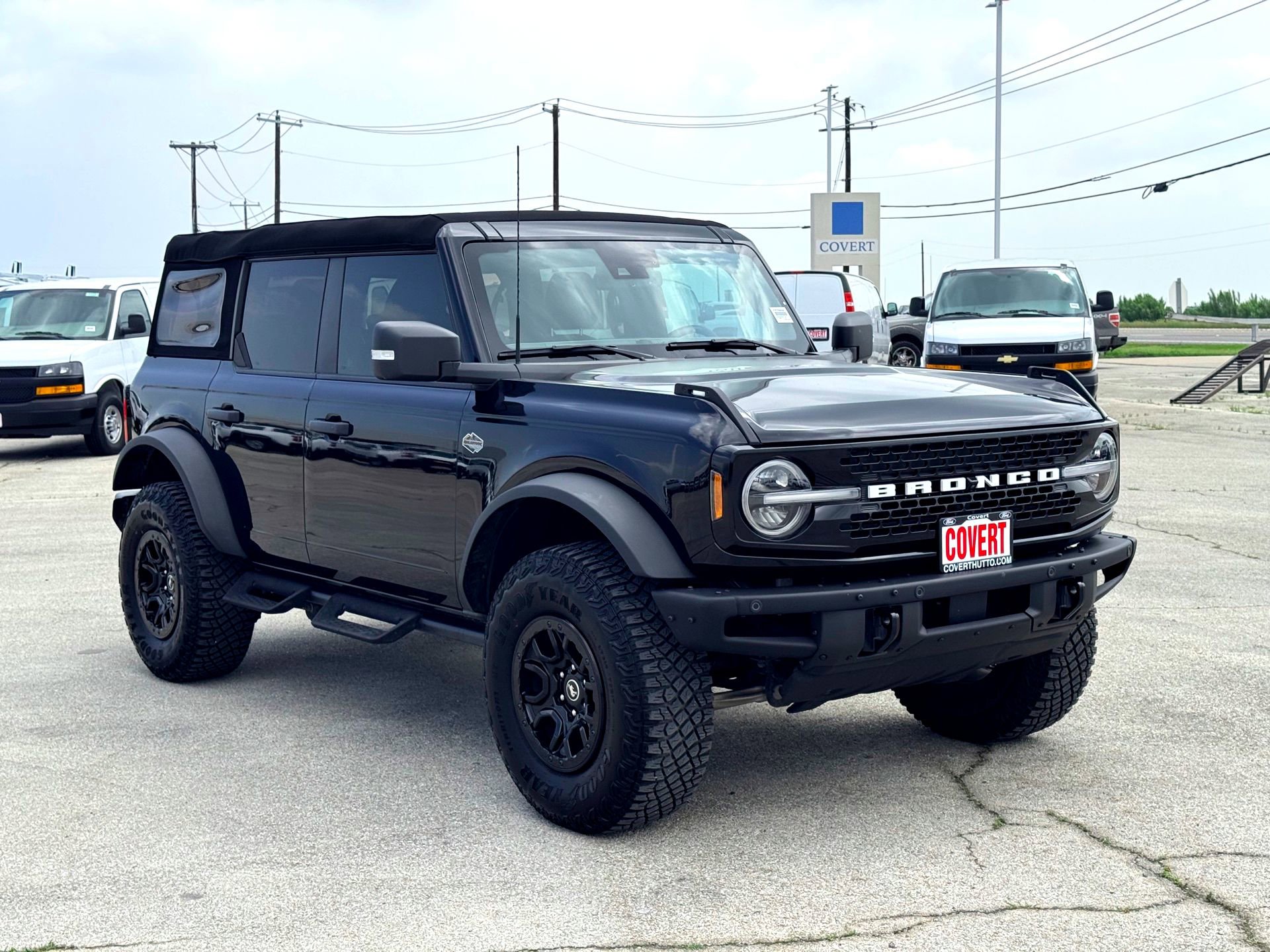 Certified 2024 Ford Bronco Wildtrak AWD/4WD image 4