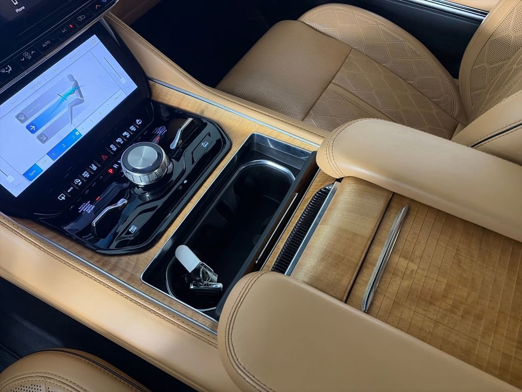 Used 2023 Jeep Grand Wagoneer L Series III w/ Rear Seat Video Group 1 image 22