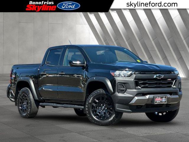 Used 2023 Chevrolet Colorado Trail Boss w/ Technology Package