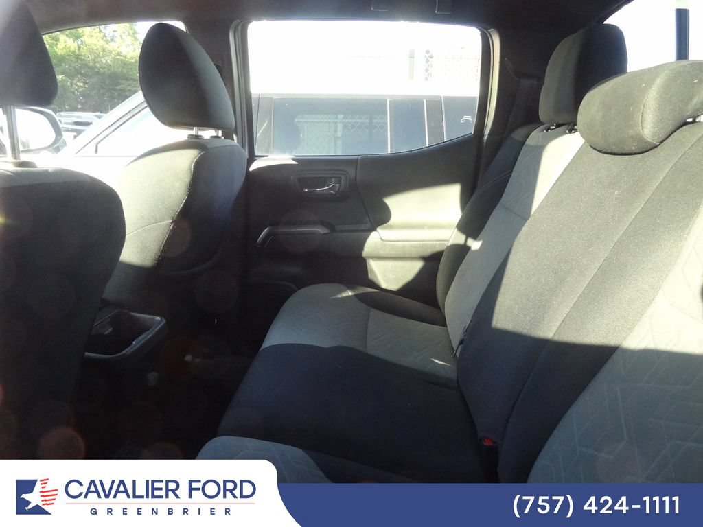 Used 2023 Toyota Tacoma TRD Off-Road AWD/4WD image 9