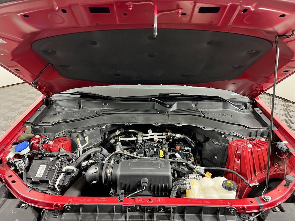 Certified 2023 Ford Explorer XLT w/ Equipment Group 202A image 35