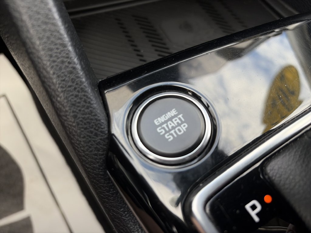 Used 2025 Kia Sportage EX w/ Premium Package FWD image 27