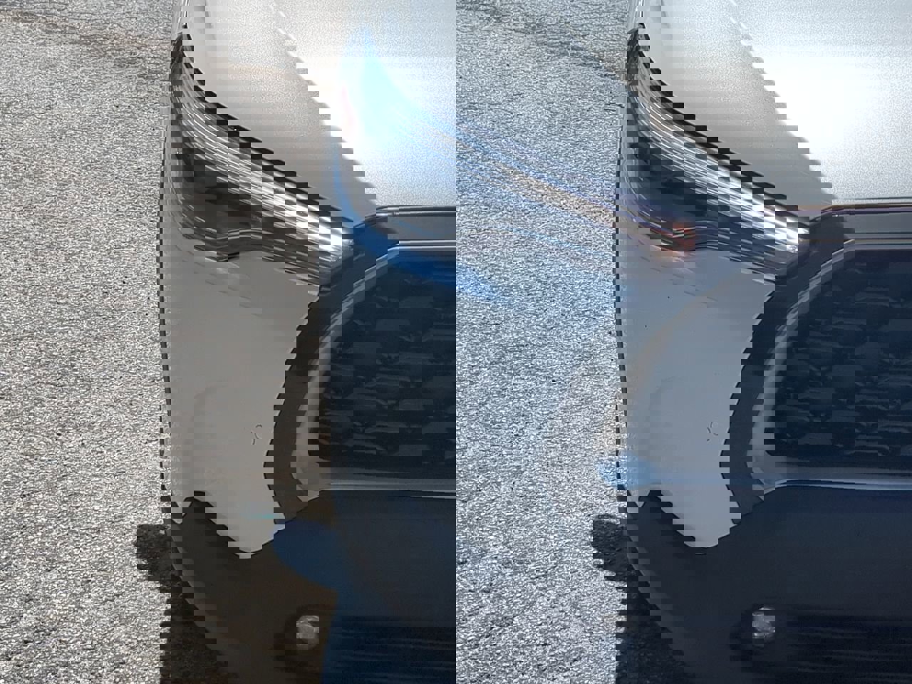 Used 2023 Toyota Corolla Cross XLE w/ Convenience Package image 8