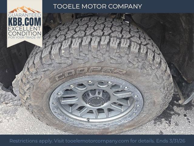 Used 2021 Chevrolet Silverado 1500 LT w/ Z71 Off-Road Package image 9