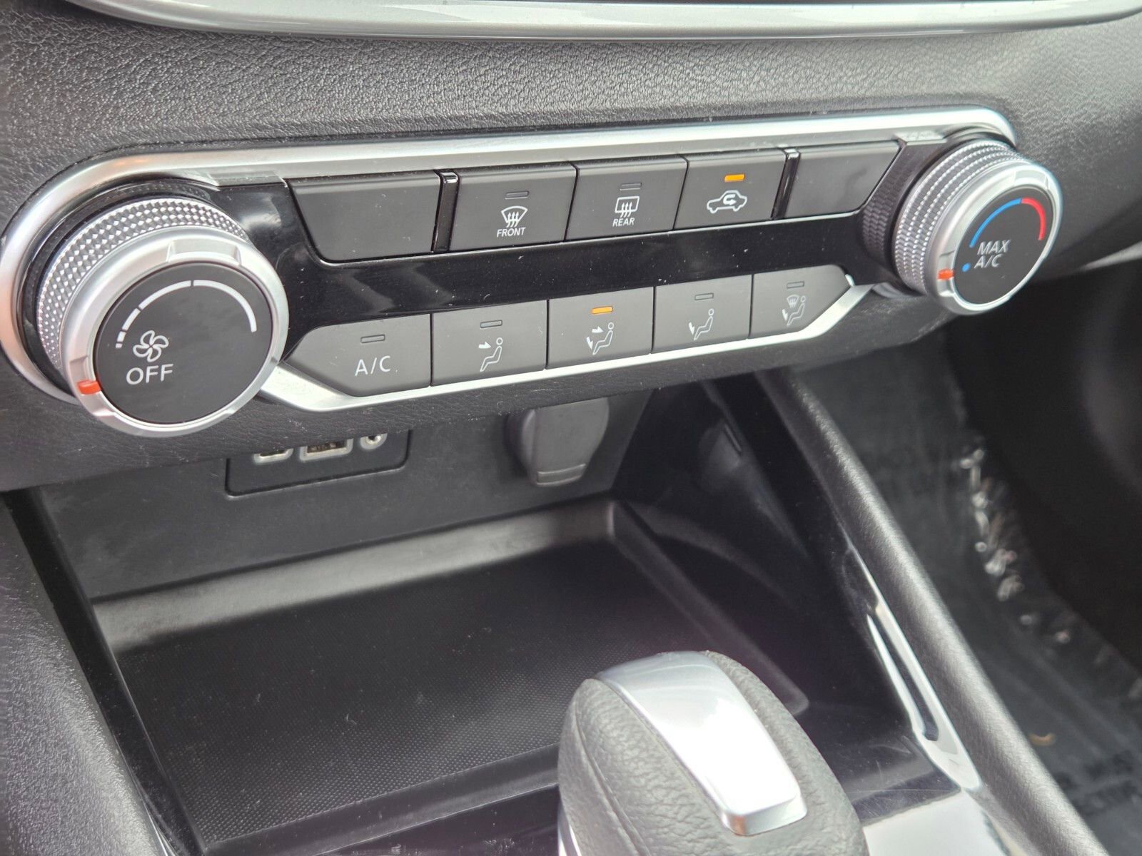 Used 2024 Nissan Altima 2.5 SV image 22