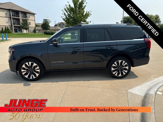 Certified 2025 Ford Expedition Platinum w/ Driver's Package AWD/4WD image 4