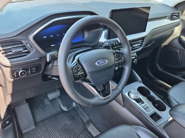 Certified 2023 Ford Escape Platinum AWD/4WD image 10