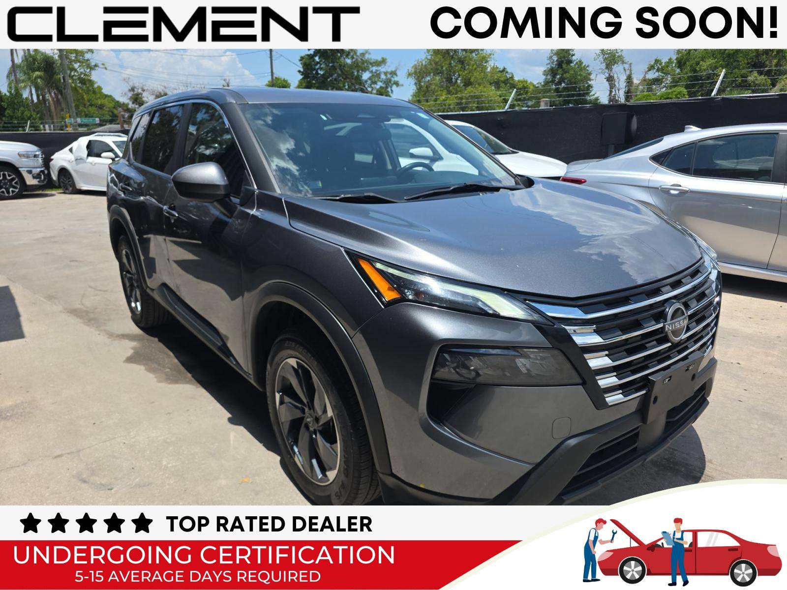 Used 2024 Nissan Rogue SV AWD/4WD image 2