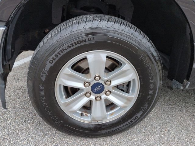 Certified 2018 Ford F150 XLT RWD image 11