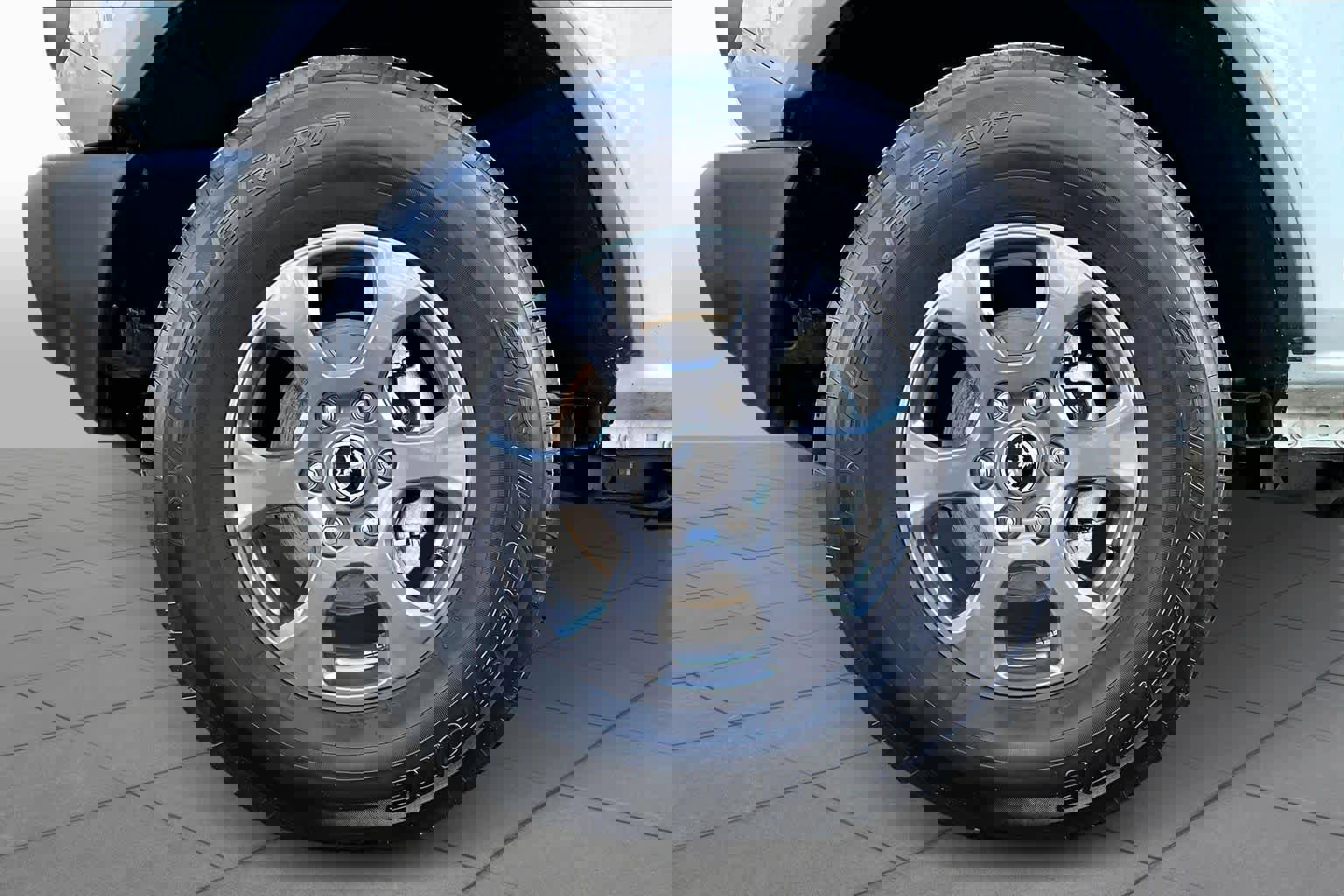 Certified 2024 Ford Bronco Big Bend image 11