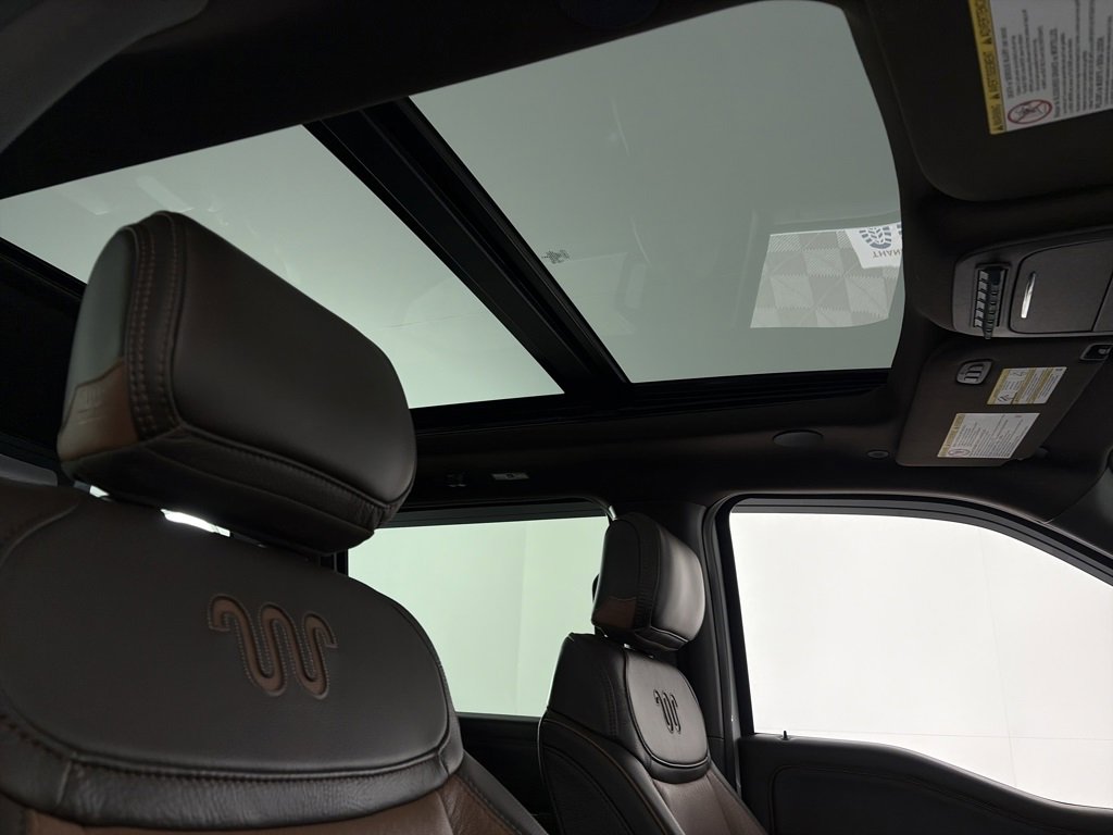 Certified 2025 Ford F450 King Ranch w/ FX4 Off-Road Package image 34