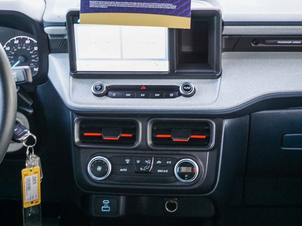 Certified 2022 Ford Maverick XLT w/ Equipment Group 300A Standard image 16