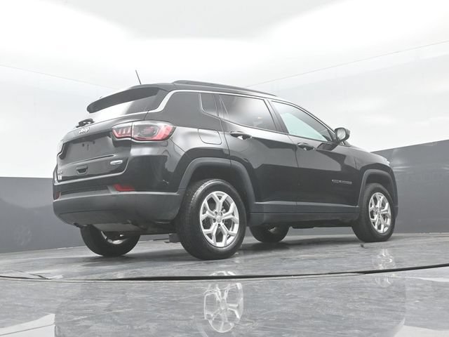 Used 2024 Jeep Compass Latitude AWD/4WD image 22