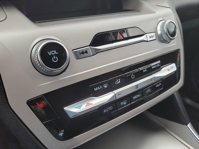 Certified 2024 Ford Explorer XLT w/ Equipment Group 202A image 23