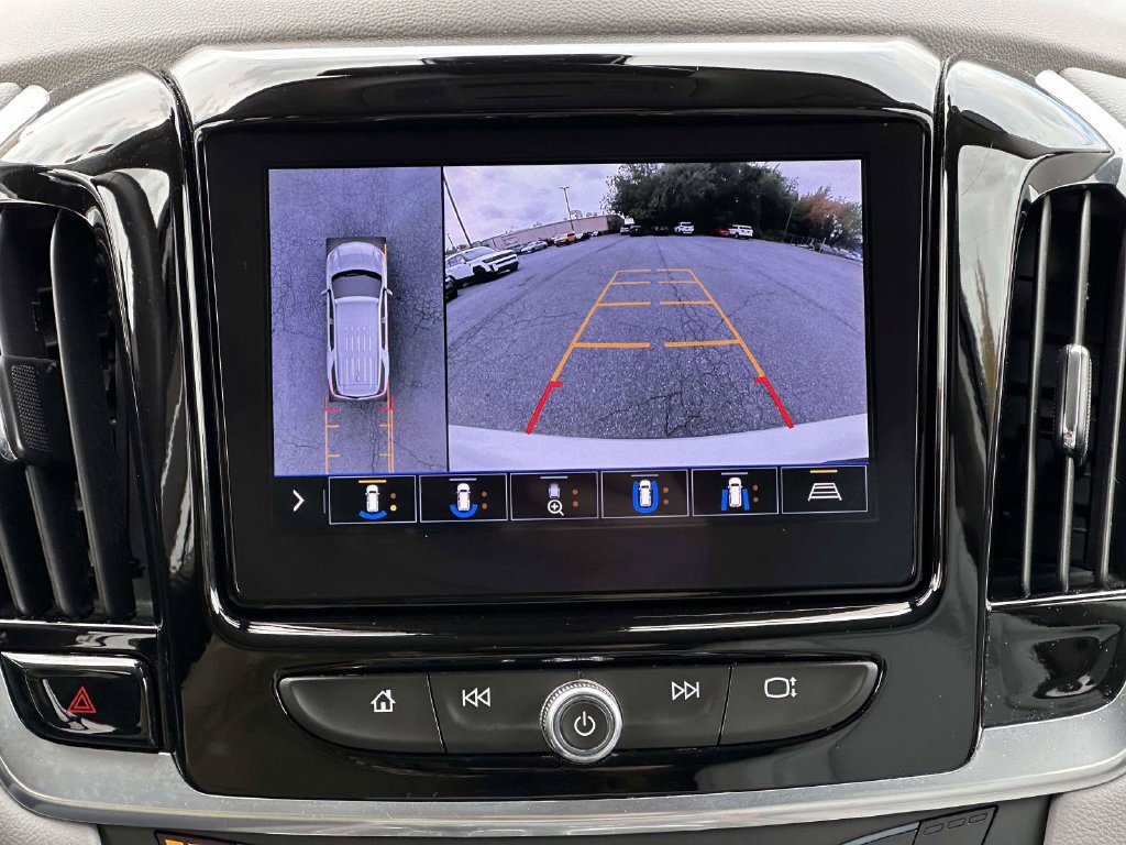 Used 2020 Chevrolet Traverse Premier w/ LPO, Floor Liner Package FWD image 19