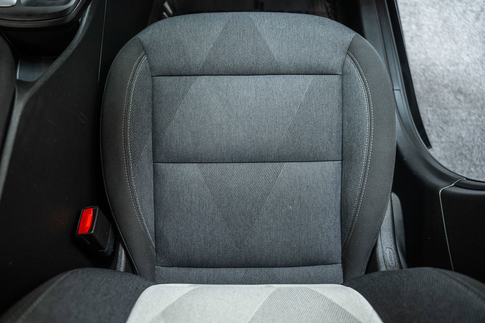 Used 2024 Chevrolet Trax LS w/ LS Convenience Package image 26