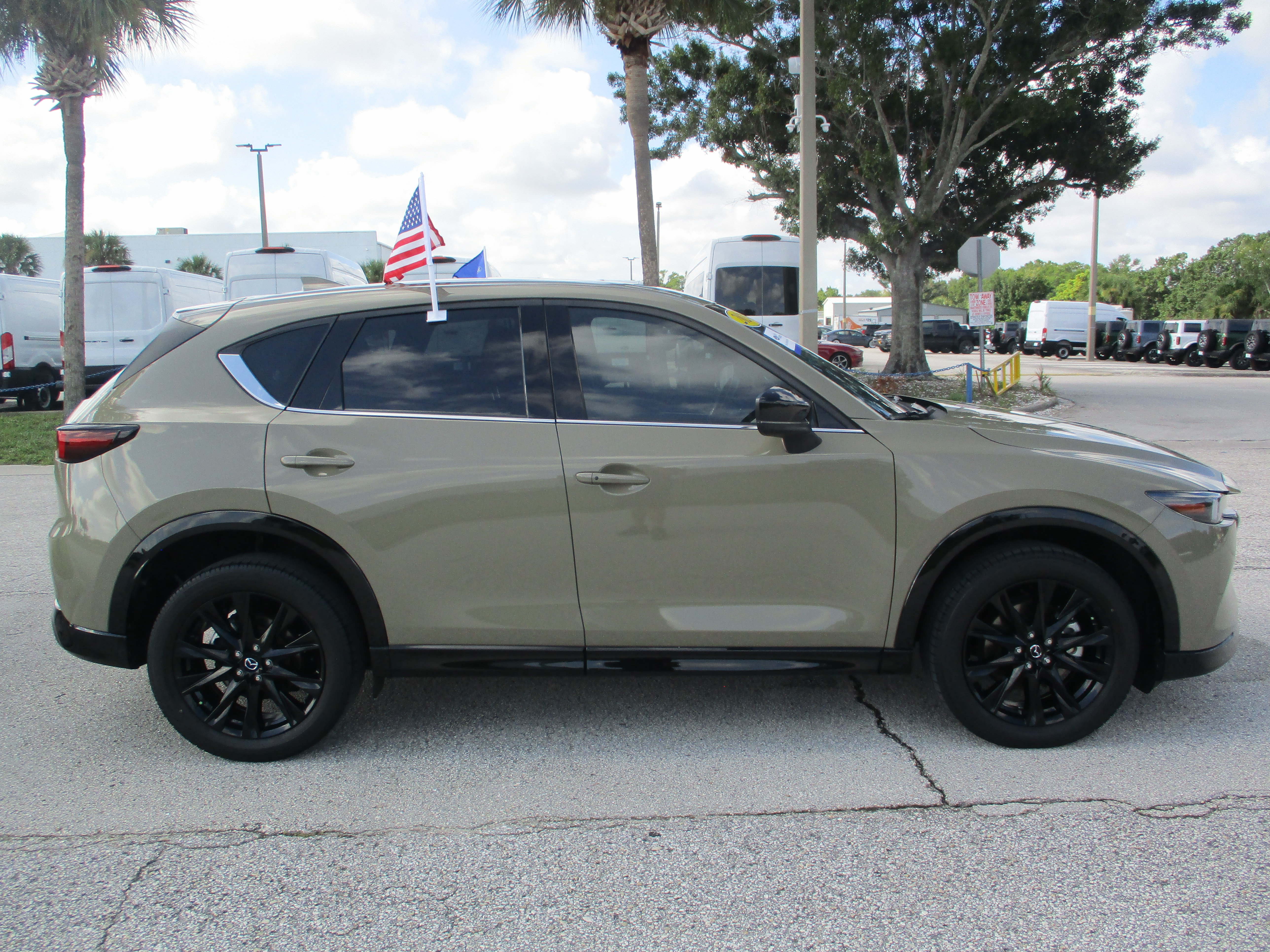 Used 2024 MAZDA CX-5 Carbon Edition AWD/4WD image 8