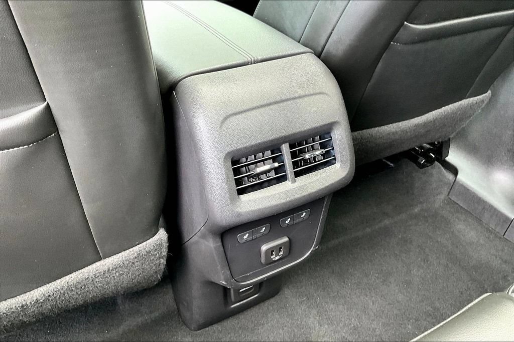 Used 2019 Chevrolet Equinox Premier AWD/4WD image 12