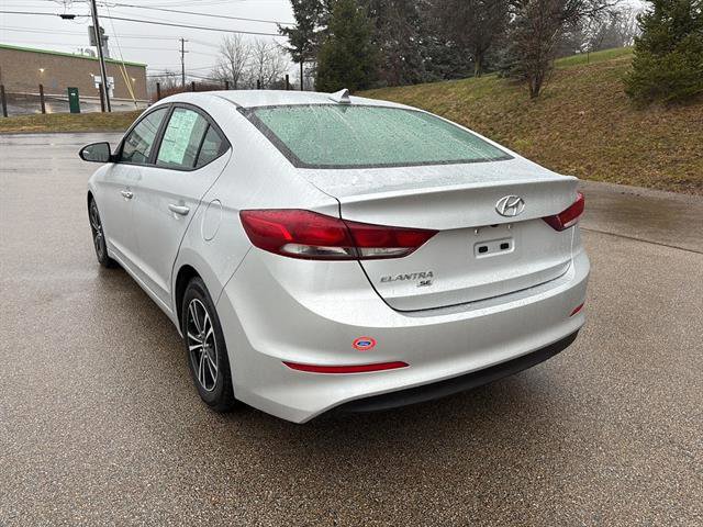 Used 2018 Hyundai Elantra SE w/ SE Connectivity Package 04 image 3