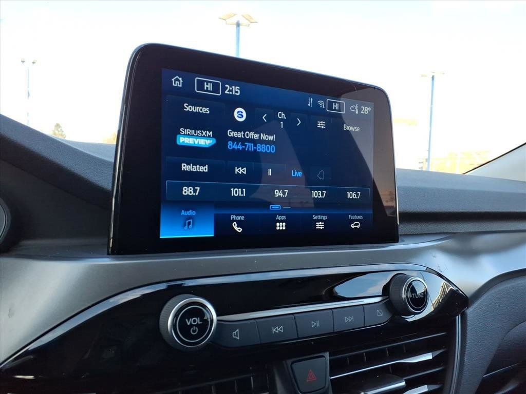 Certified 2025 Ford Escape Active AWD/4WD image 19