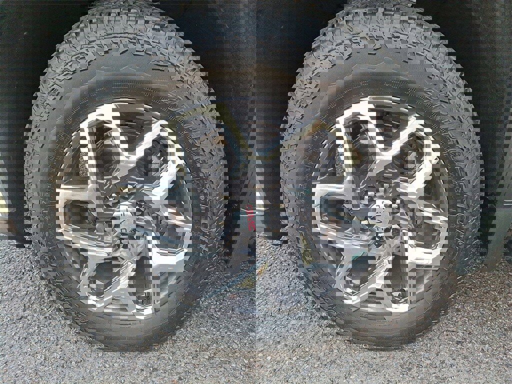 Used 2023 GMC Sierra 1500 SLT w/ SLT Premium Plus Package image 8