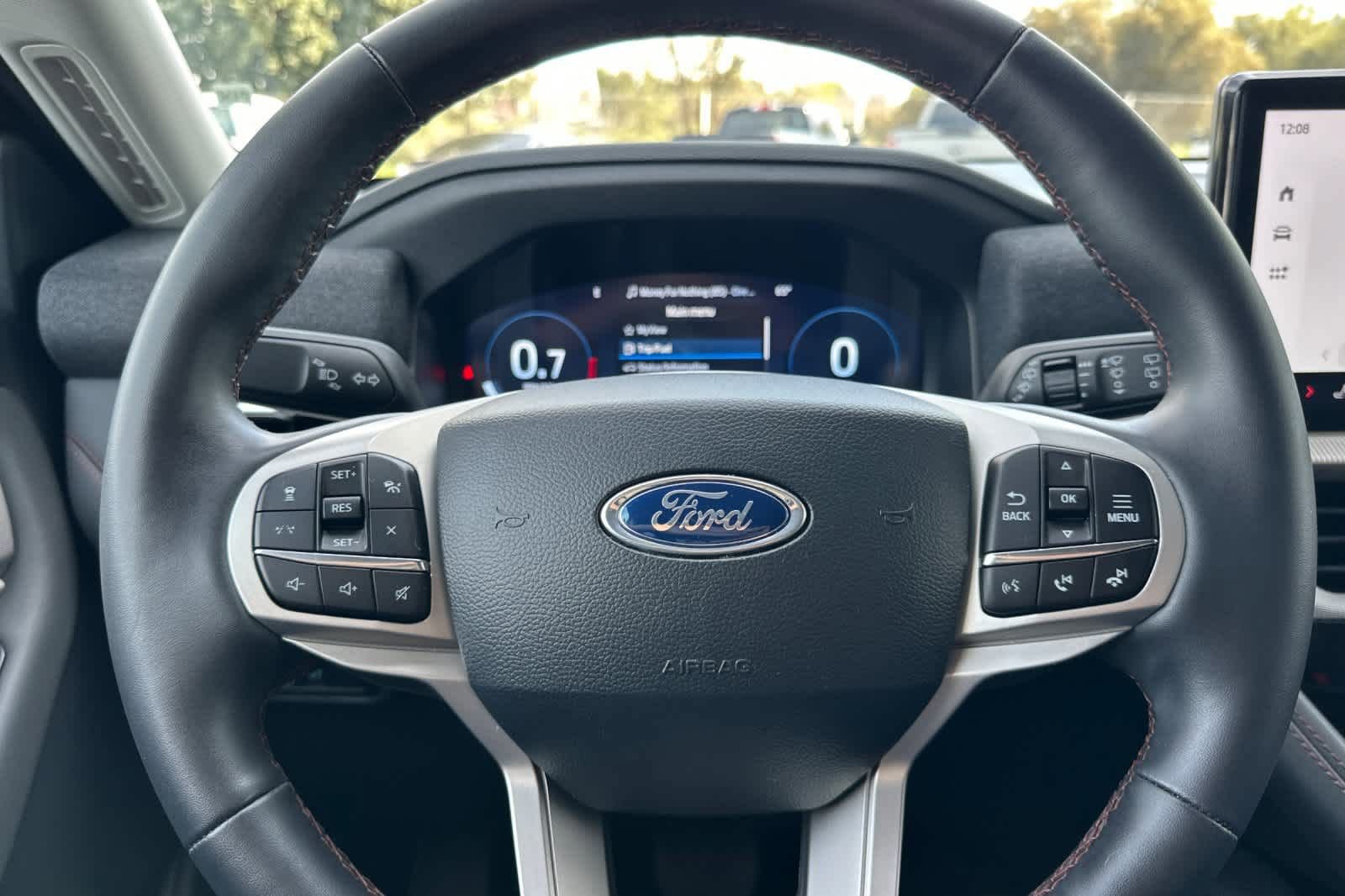 Certified 2025 Ford Explorer Active image 25